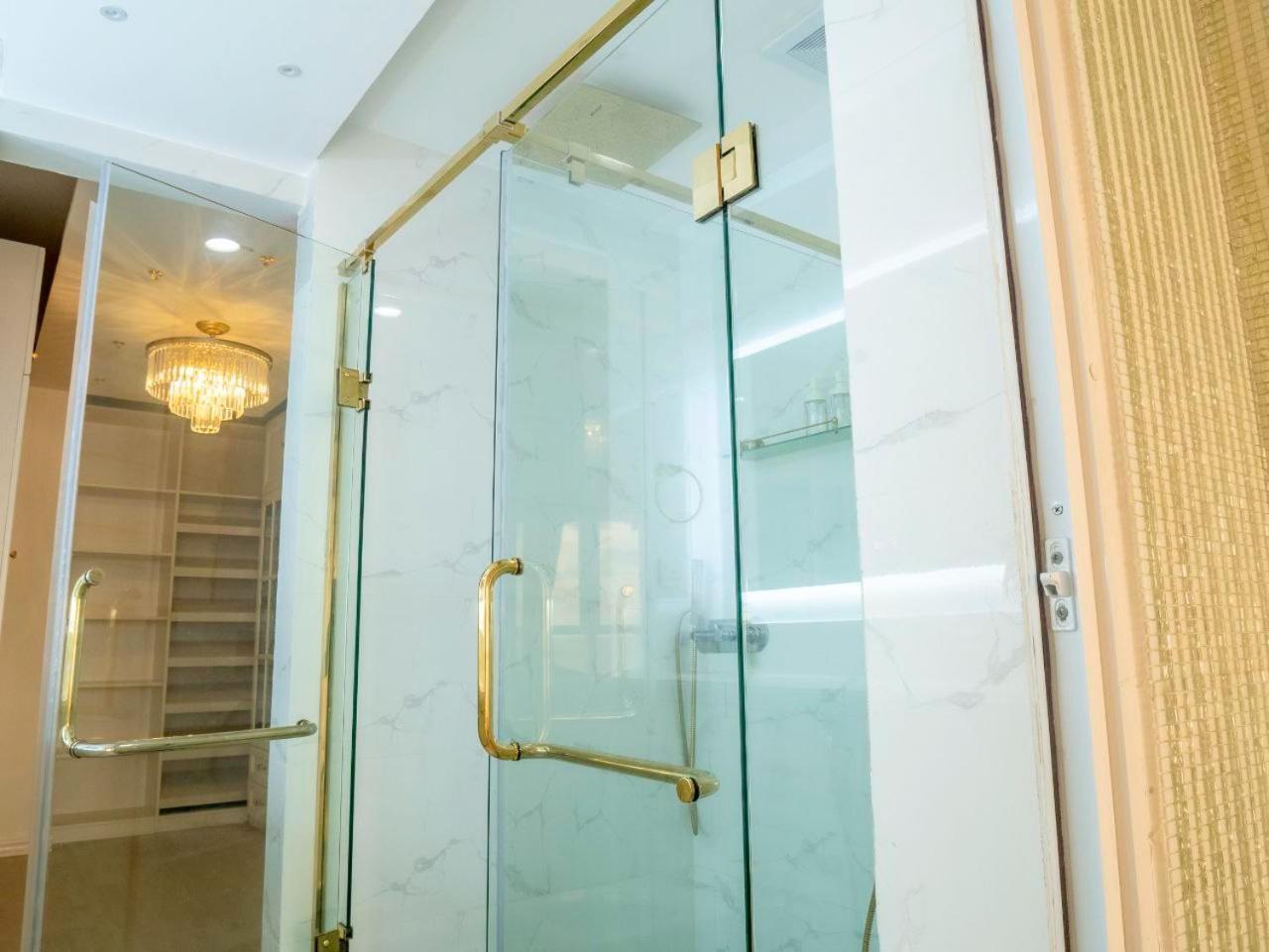 Beachfront Seaview Apartment Мале Екстериор снимка